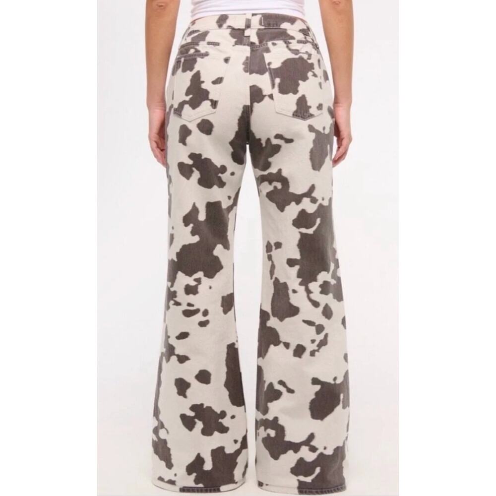 Abercrombie & Fitch Curve Love Baggy Boot Mid Rise 34 Short Cow Print Western - Picture 2 of 9
